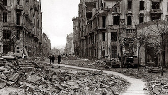 A street in Warsaw destroyed during the failed 1944 uprising against the Nazi German occupiers