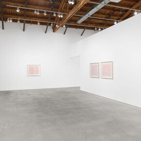 Paul Pfeiffer, Olympia, exhibition view. Courtesy of Galerie Perrotin