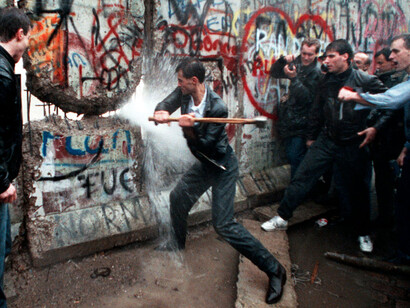La démolition du mur de Berlin
