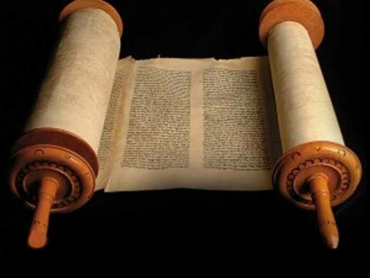 Il Libro del profeta Daniele, al capitolo nove e dodici, indica una cronologia qualitativa del tempo secondo una struttura particolare articolata in settanta settimane