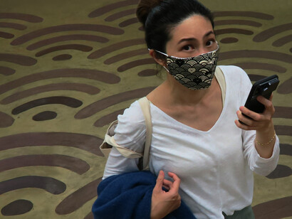 WIFI Cat, Eliza Wong/MOMOZAZA © Mamoru Kotani
