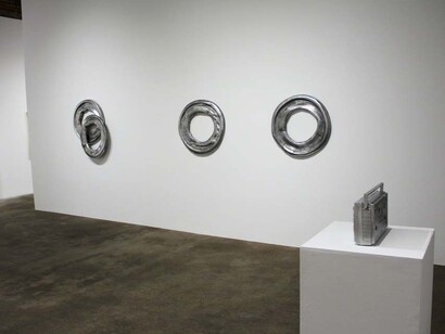 Donnie Molls, Nation of Consumption. Courtesy of Denk Gallery