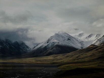 Mount Vinson is in the background on this setting and happens to be a mountain that Samina Baig climbed successfully and in a short span of time