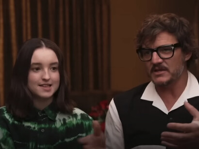 Su secreto, paradójicamente, está en su fidelidad. La producción de HBO ha aplicado muchos retoques cosméticos al videojuego de Naughty Dog. Joel (Pedro Pascal) y Ellie (Bella Ramsey)