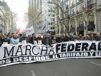 Manifestación contra la precarización en Argentina