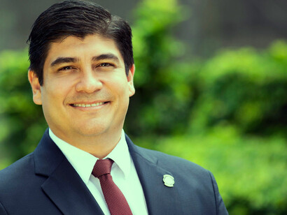 Carlos Alvarado