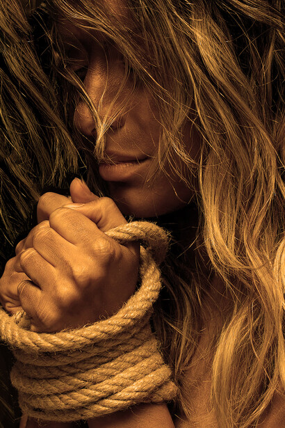 Si intuisce una sensibilità acuta e ferita