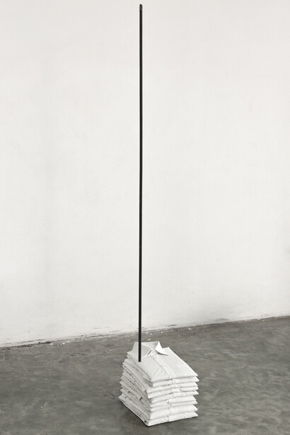 Doris Salcedo, Untitled, 1989-90/2013. Photo: Oscar Monsalve Pino. Courtesy White Cube. Reproduced courtesy of the artist; Alexander and Bonin, New York; and White Cube.
