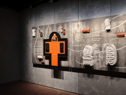 Julianknxx, In search of…incredible, exhibition view. Courtesy of LUMA Arles