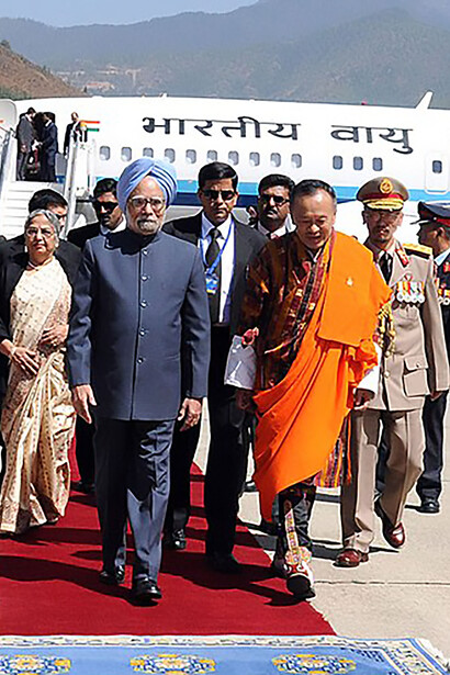 The Prime Minister, Dr. Manmohan Singh inspecting the Guard of Honour on his arrival at Paro International Airport, to attend the 16th SAARC Summit, in Bhutan on April 28, 2010