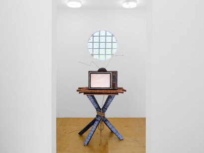Eamon Monaghan, Knots, exhibition view. Courtesy of Nina Johnson