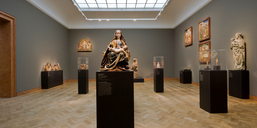 The Middle Ages. Courtesy of Liebieghaus Skulpturensammlung