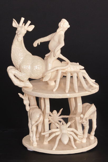 Ardmore, Spider giraffe, 2006. Courtesy of Contemporary Art Matters 