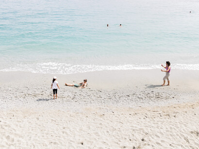 Gratitude helps you feel more positive emotions