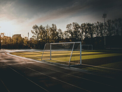 Su vocación se origina estudiando interno con Los Hermanos de La Salle