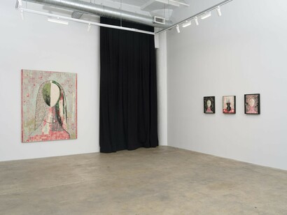 Roberto Diago, Presence, exhibition view. Courtesy of Vielmetter