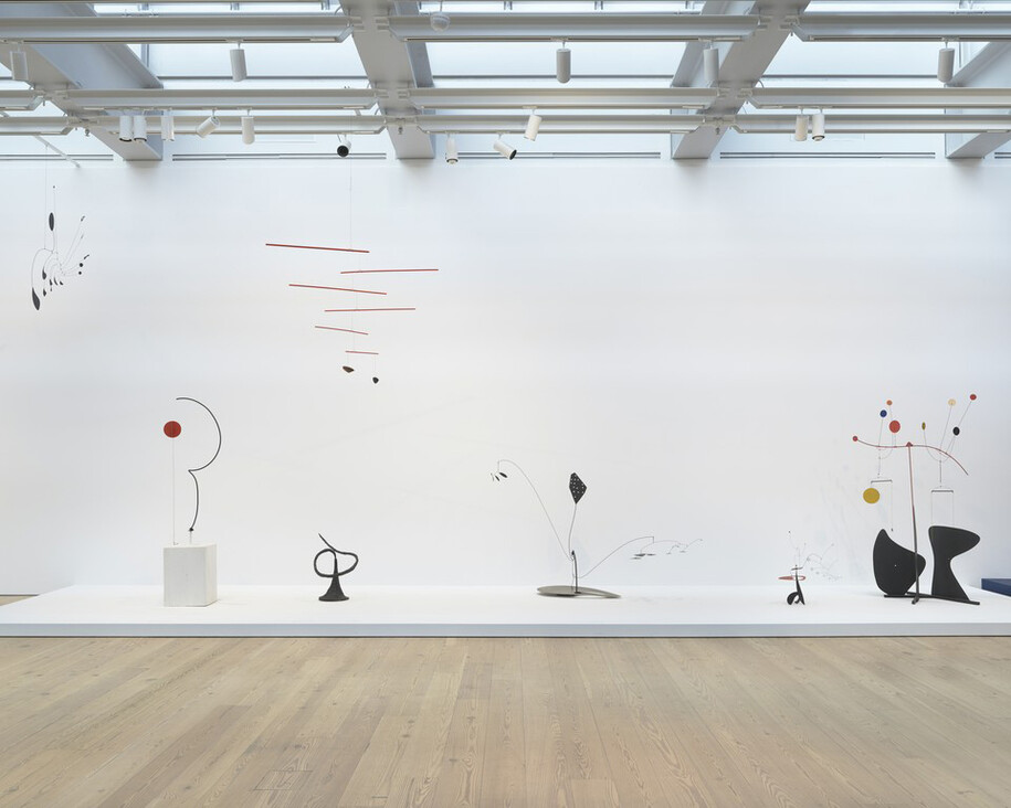 Hypermobility, Exhibition view. Courtesy of Calder Foundation 