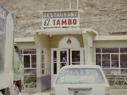 San Ramón, Perú, 1988. La música de Pedro Suárez-Vértiz apoyó y animó a su país durante una ardua época, convirtiéndose en parte de su cultura popular