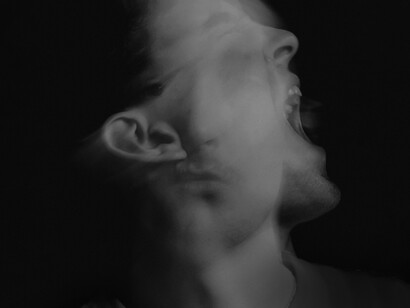 Esta emoción despierta sensaciones como irritabilidad, frustración, resentimiento o incluso hostilidad, y puede nublar nuestra capacidad de tomar decisiones acertadas