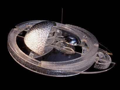 Maqueta de la «Ciudad Hidroespacial T», 1971, plexiglás 