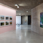 Varios artistas, Tierra batida. Escrituras del compostaje, vista de exhibición. Cortesía del Centro de Creación Contemporánea de Andalucía