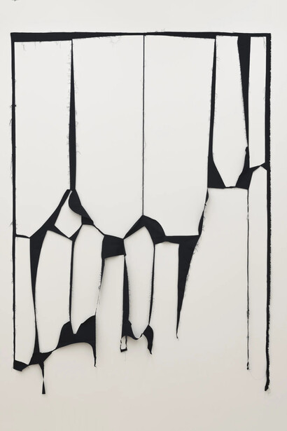 Marion Baruch, Quel che rimane del cielo (What remains of the sky), exhibition view. Courtesy of Galerie Peter Kilchmann