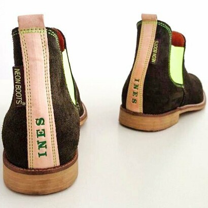 Botas personalizadas de Neon Boots