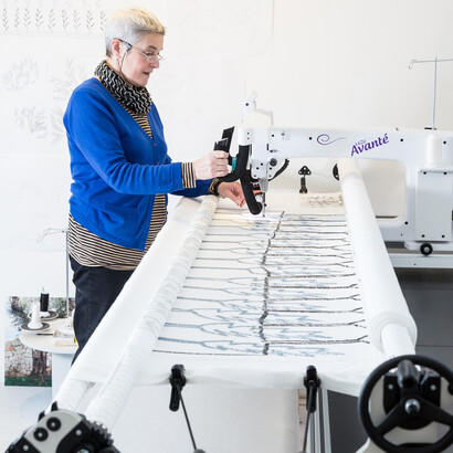Making 02, Pauline Burbidge stitching, 2014. Photo Philip Stanley Dickson, PSD photography