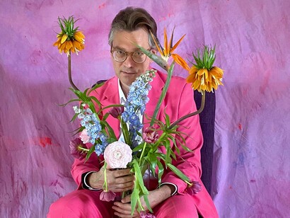 Aljoscha in his studio in 2020