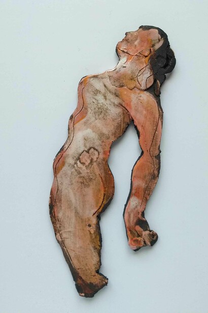 Anne Ryan, Untitled, 2019, ceramica ritagliata, 25x10cm