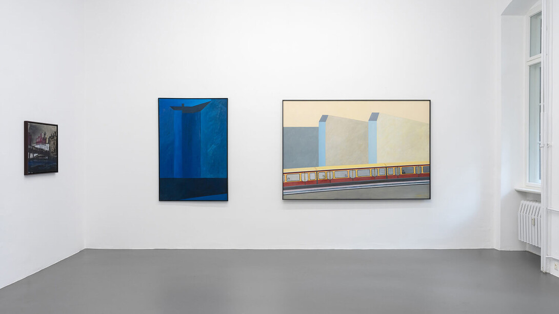 Various artists, Cityscapes, exhibition view. Courtesy of Galerie Poll