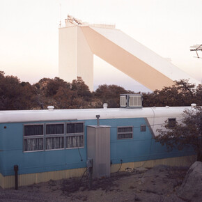 Joel Sternfeld, Kitt Peak National Observatory, Pima County, Arizona, August 1979, 1979. Courtesy of Huxley-Parlour Gallery