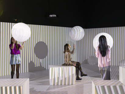 Various artists, Electric dreams, exhibition view. Courtesy of Tate Modern