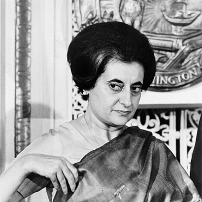 Charismatische Führer wie Nehru, Tito, Nasser, Nkrumah oder Indira Gandhi prägten die Bewegung, die heute jedoch auf der internationalen Bühne nur noch eine marginale Rolle spielt. Bild: Indira Gandhi, Aufnahme um 1966