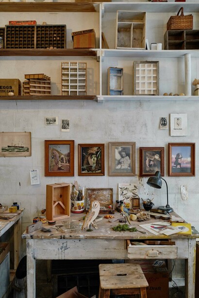 The house on Utopia Parkway, exhibition view. Courtesy of Gagosian 