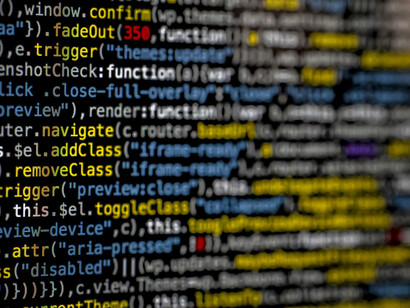 Los criminales publican sus ofertas en bolsas de empleo legítimas para obtener información personal de las víctimas y luego utilizan estos datos para abrir cuentas bancarias a nombre de los estafados o falsifican documentos con sus identidades