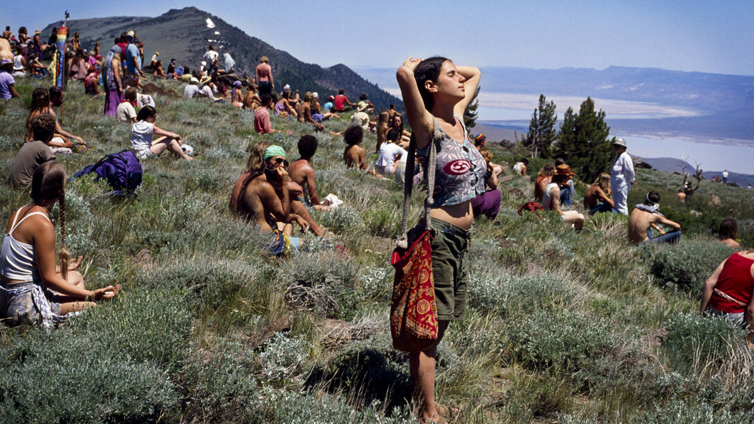 Jay Blakesberg, Rainbow Gathering at Modoc National Forest, CA, July 4, 1984, © Jay Blakesberg. Courtesy of the artist and The CJM