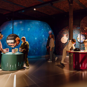 Horrible science: cosmic chaos, exhibition view. Courtesy of Museum of Science and Industry