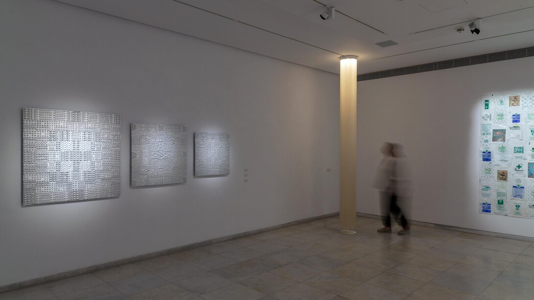 Peggy Kliafa, Healing the grid, exhibition view. Courtesy of Zoumboulakis Gallery