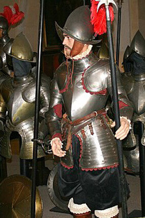 Conquistador español con su armadura