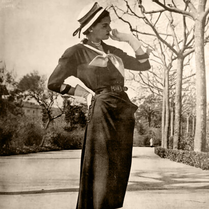 Lolita Laporta con un diseño de Santa Eulalia