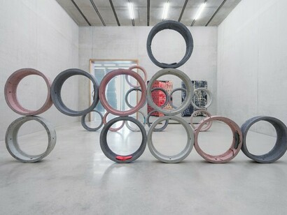Nicolas Lobo, The Leisure Pit, 2015, Installation view Pérez Art Museum Miami Concrete, rubber sandals, glass pool tiles, metal hardware, Dimensions variable, Photo: STUDIO LHOOQ