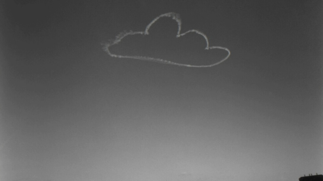 Vik Muniz, Pictures of Clouds: 59th Bridge, 2002. Courtesy of Galeria Nara Roesler