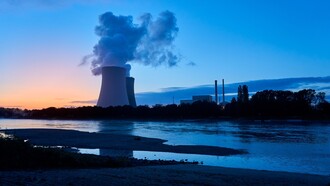 Les réseaux mobiles en 2030 engloutiraient une puissance comparable à 90 réacteurs nucléaires de nouvelle génération