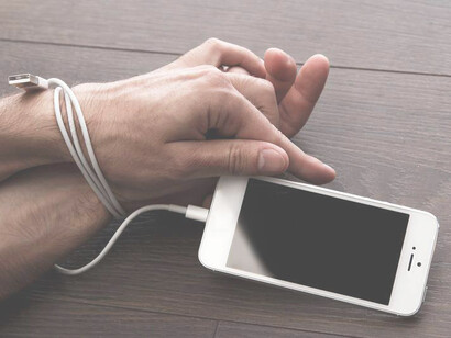 Nomofobia es el miedo irracional a permanecer un intervalo de tiempo sin un teléfono celular