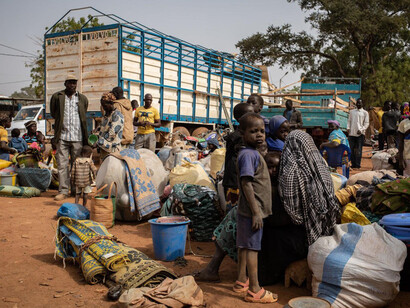 En Burkina Faso la esperanza de vida es de 49 años, siendo la edad promedio de su población de menos de 17 años
