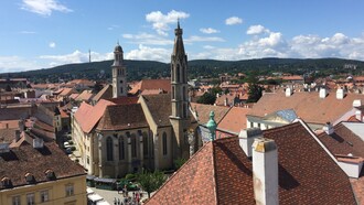 Panorama della città dall’alto della Torre Civica, Sopron, Ungheria. Foto di Flavius Roversi