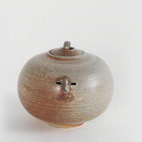 Pots. Courtesy of Anton Kern Gallery