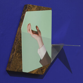 Niamh McCann
Sculpture Picture Furniture Gesture #2
2018
36 x 32.5 x 13 cm
Photos credit @ Lee Welch