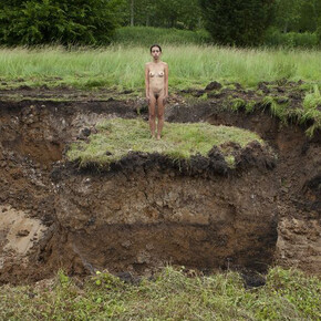 A body measured against the earth. Courtesy of Museum of Contemporary Art